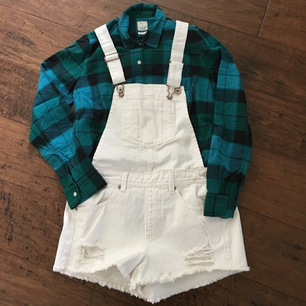❌SOLD❌Forever 21 white jeans overalls shorts