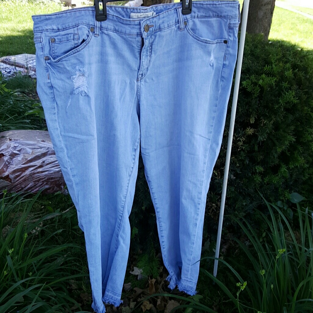 Capris