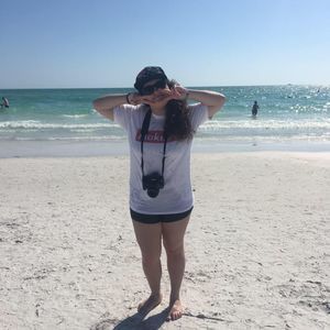 Meet your Posher, Eva