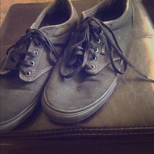 Black vans