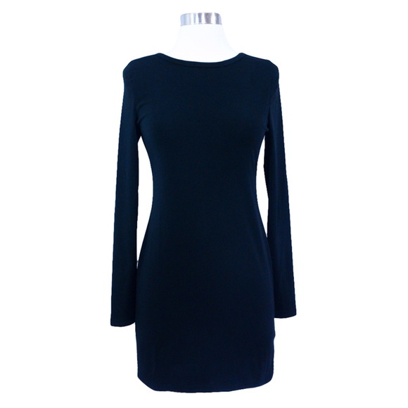 ^ Black Long Sleeve Lace Up Back Bodycon Dress - Picture 6 of 7