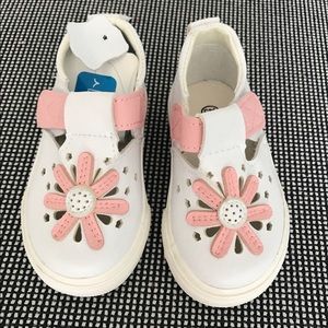 Toddler girl sandals