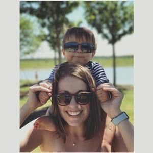 Meet your Posher, Mandy