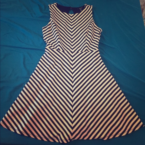 ******2 for $15*******A-line dress - Picture 1 of 2