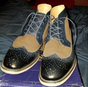 La Milano ankle boots