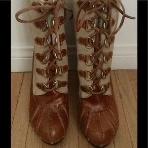 Michael Kors Timberland Lace Up Boot New Authentic