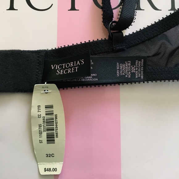Victoria's Secret bra - Picture 4 of 6