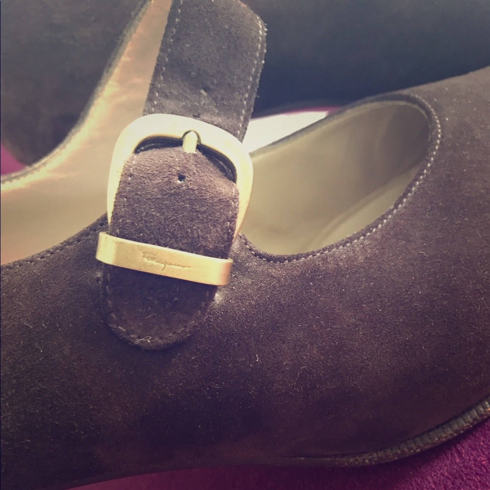 Ferragamo Classic Mary Jane Heels