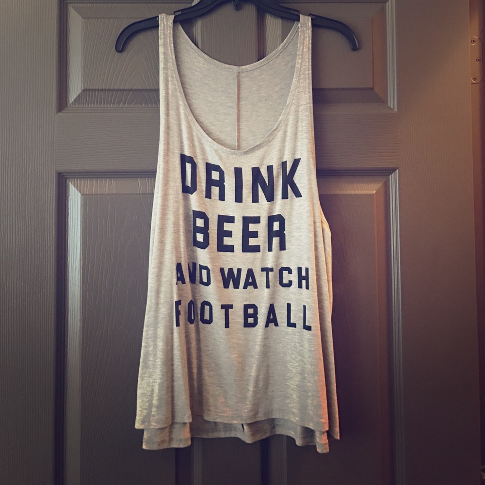 GRAPHIC TANK