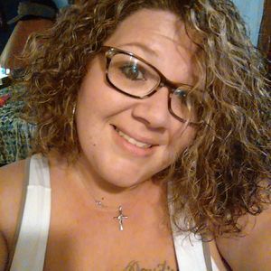 Meet your Posher, Alisha