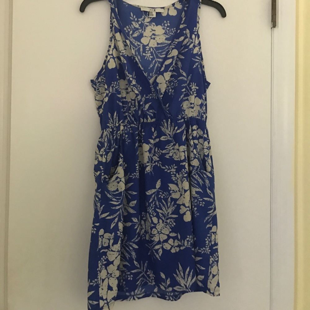 Hawaiian style dress