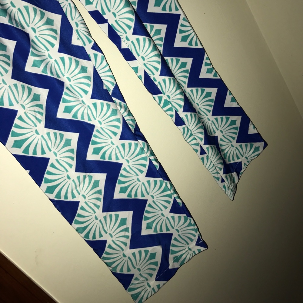 Patterned pants - Picture 3 of 3