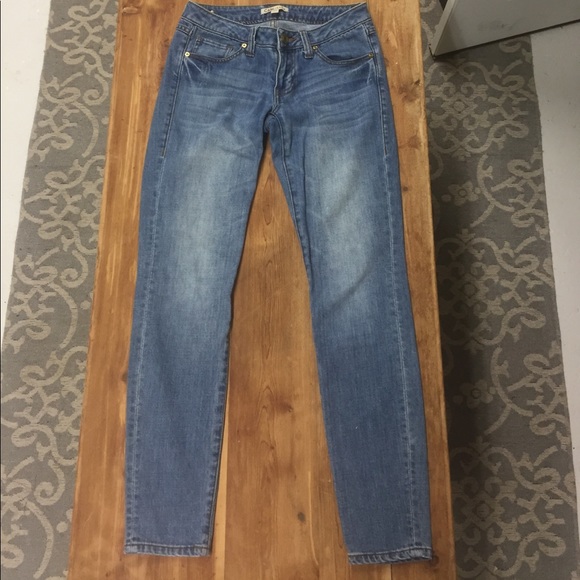 Designer light washed Denim - Picture 2 of 6