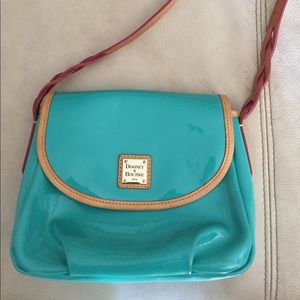 Dooney & Bourke Purse!