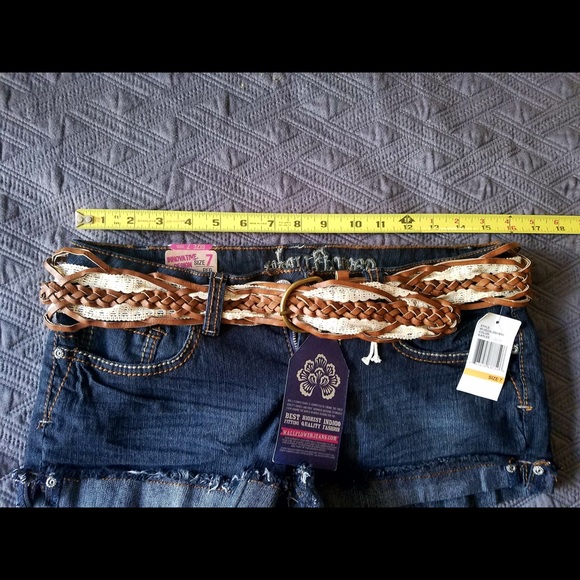 Wallflower indigo jeans shorts new size 7 - Picture 7 of 8