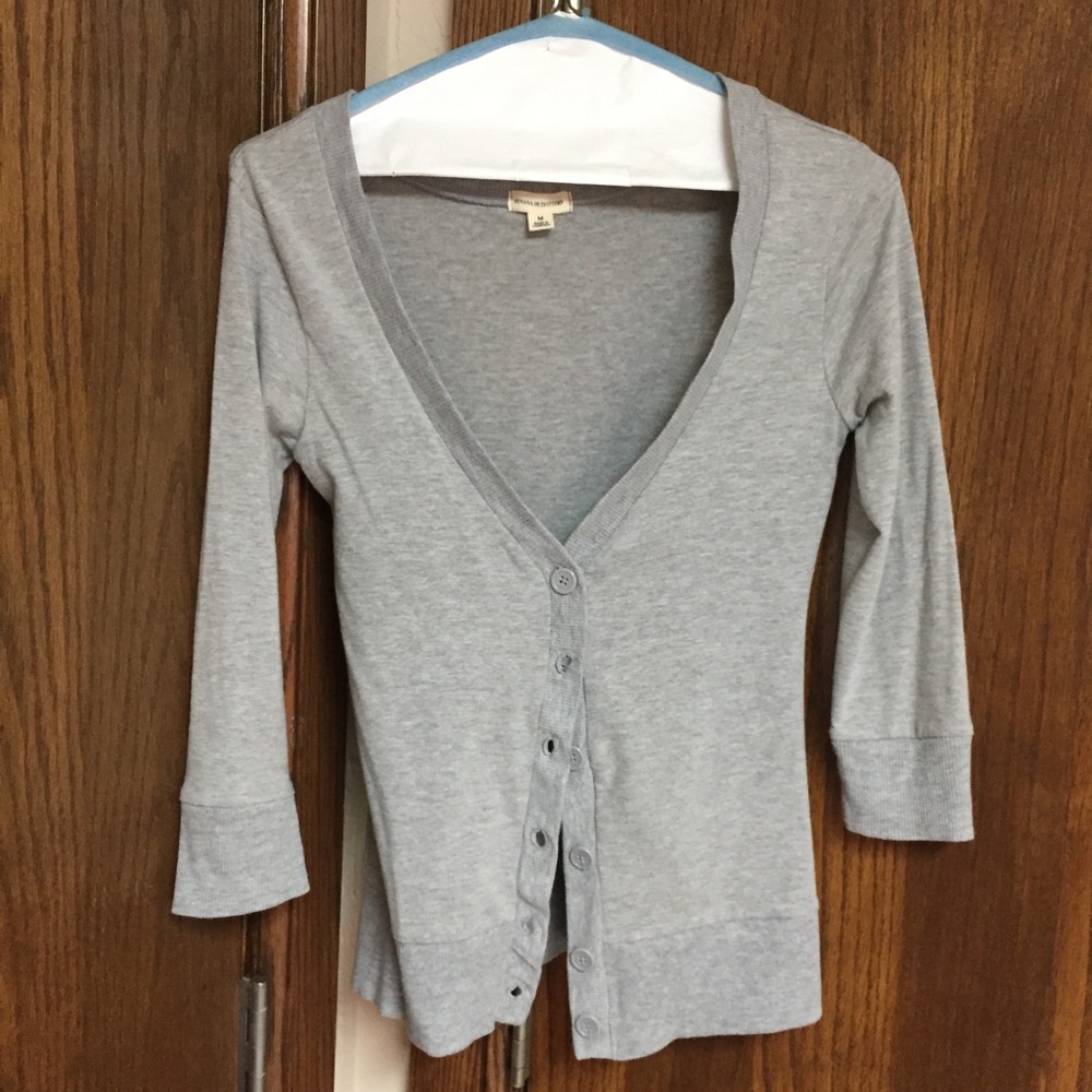 Gray Semi Cropped Cardigan