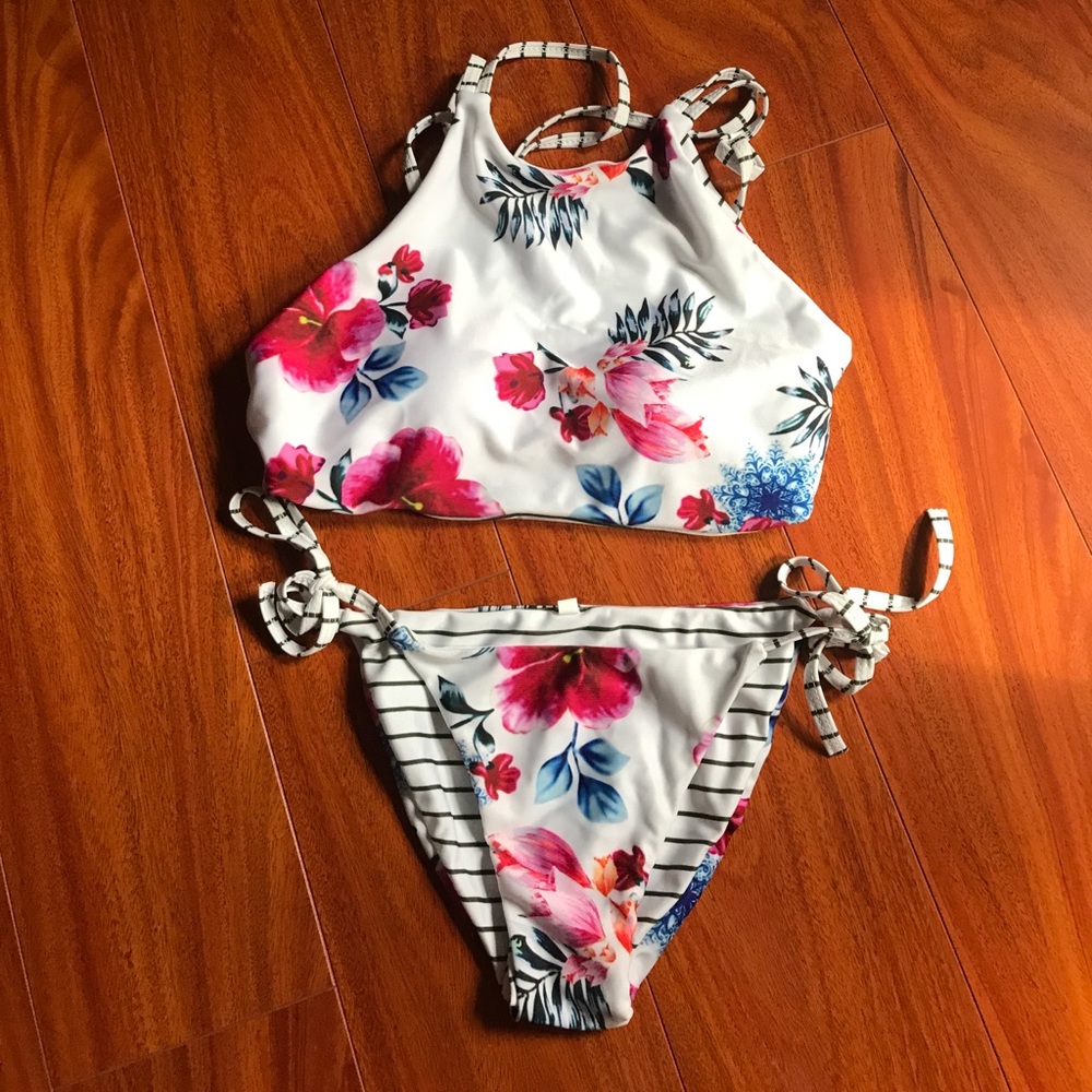 Floral high neck bikini