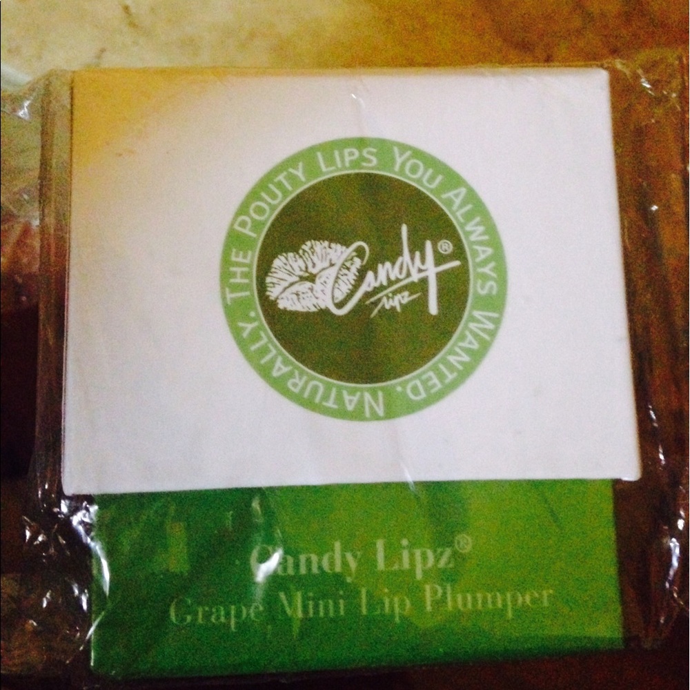Smaller Lip Plump Candy Lipz AUTHENTIC