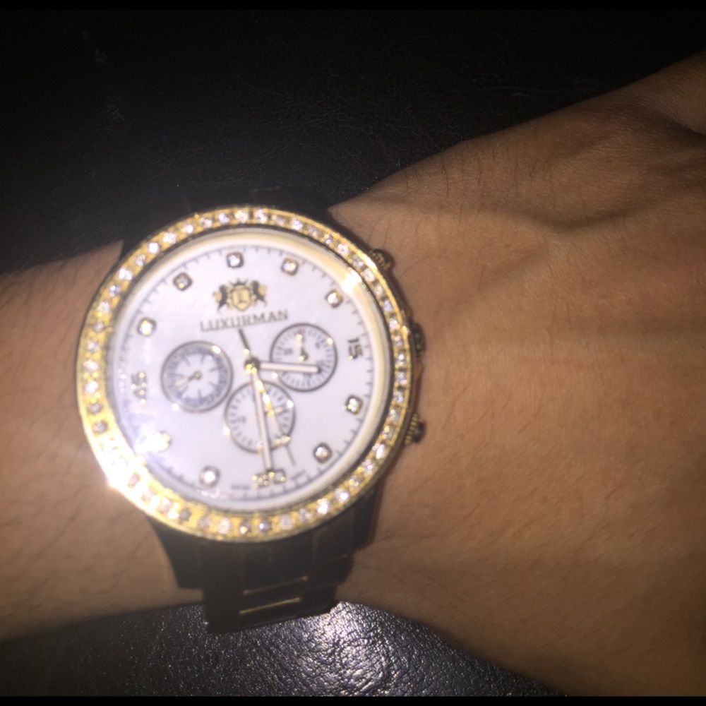 Luxurman watch