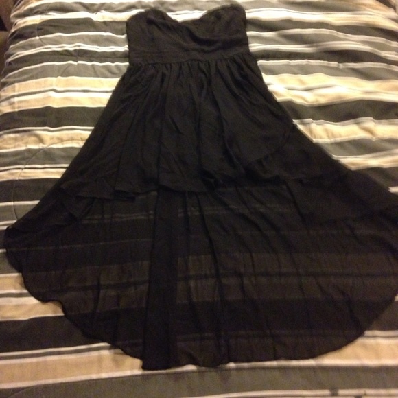 New Look Dresses & Skirts - NWT BLACK 💃 STRAPLESS HI-LO DRESS Size XL