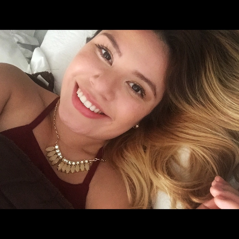 Meet your Posher, Marilin