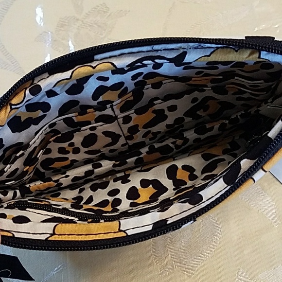 Vera Bradley Wristlet - Picture 3 of 3