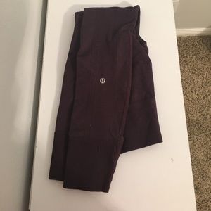 Lululemon ebb to the street legging