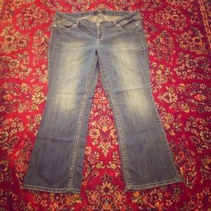 Torrid Premium Relaxed Boot Cut Jeans Size 20