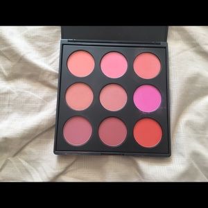 Morphe 9B blush palette