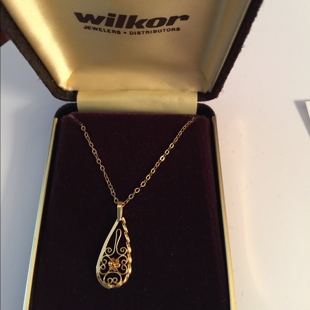 Necklace