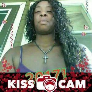 Meet your Posher, Temeka