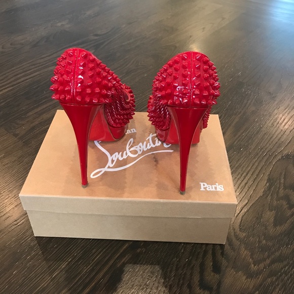 Patent Lady Peep Red Spiked Christian Loubiton - Picture 3 of 4