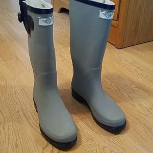 NWOT Rain Boots