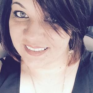 Meet your Posher, Lacey