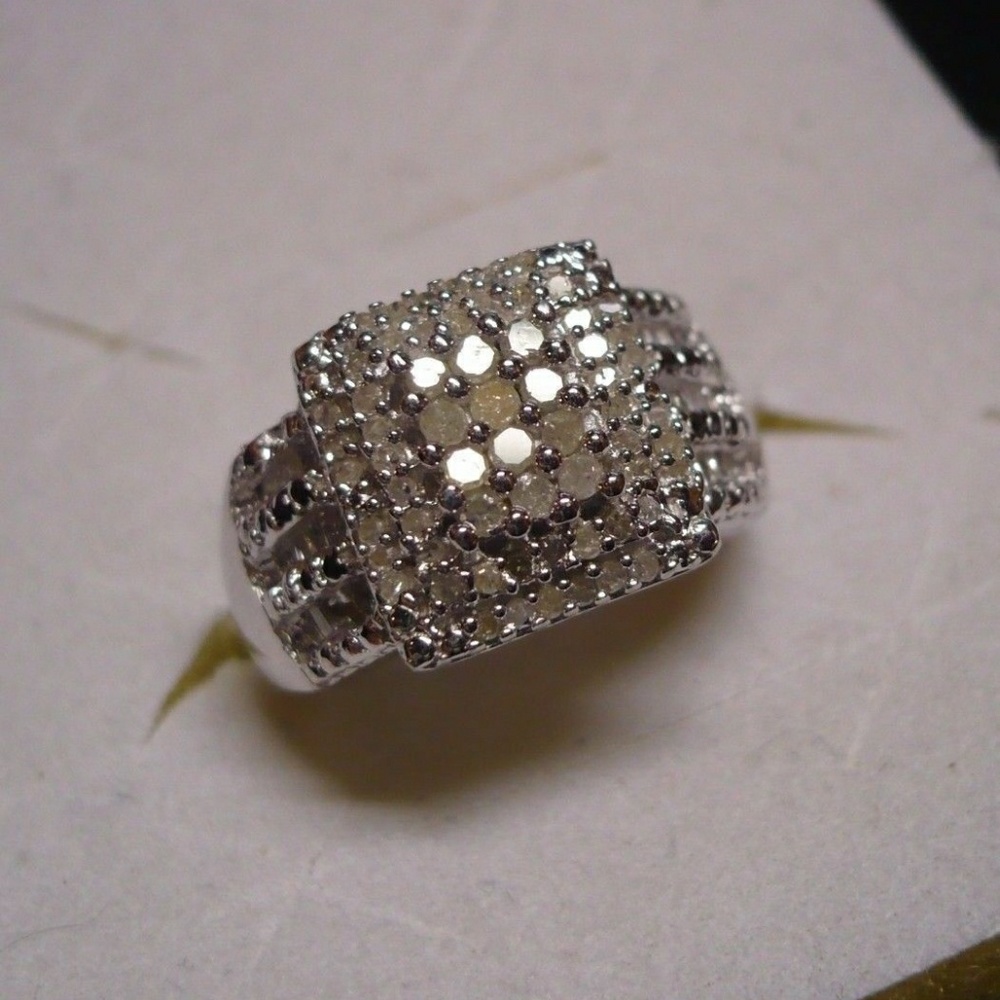 Diamond cocktail ring