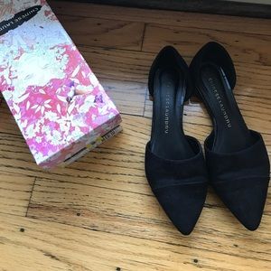 Chinese Laundry Black Flats.