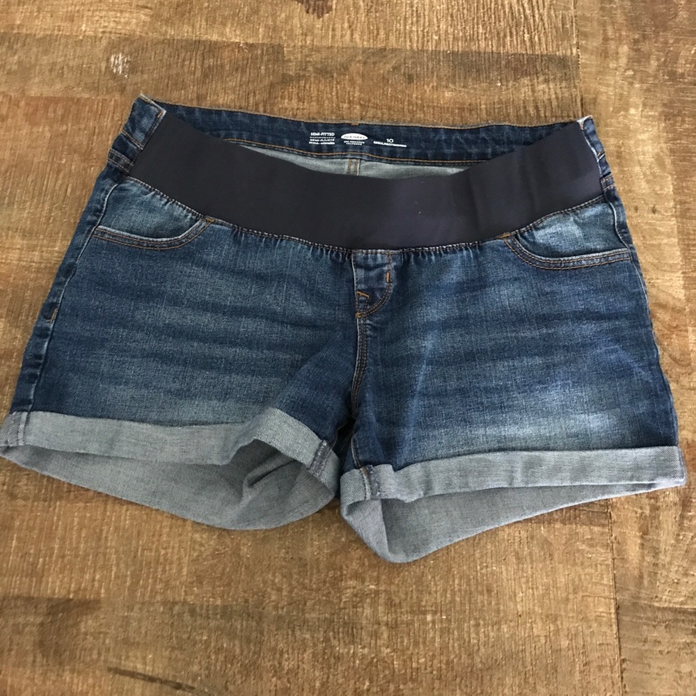 Old Navy Cuffed Denim Maternity Shorts