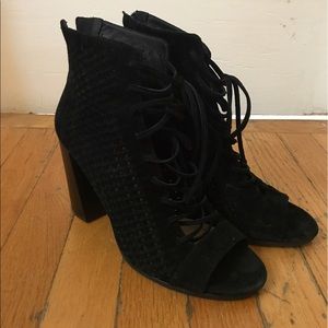 Vince Camuto black suede lace up 8