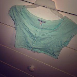 Crop top