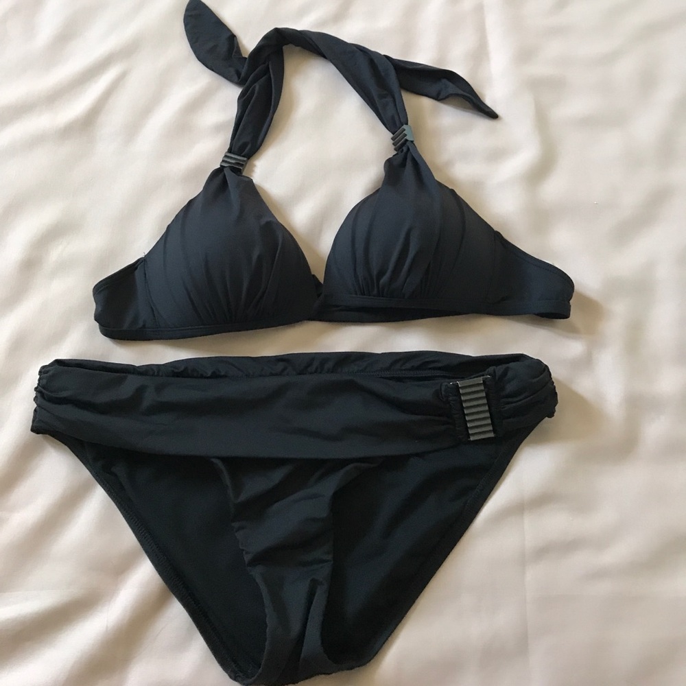 Kenneth Cole Black 2 piece bikini 👙