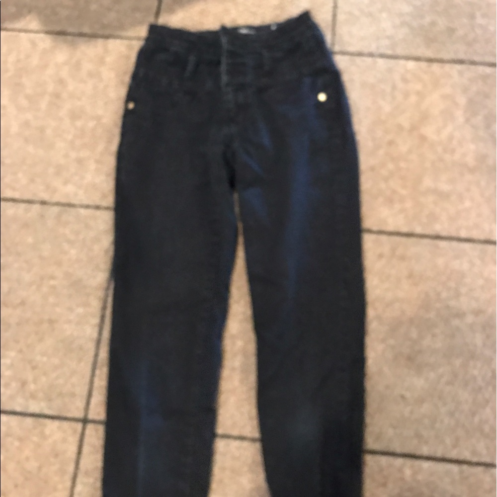 High waist dark jeans