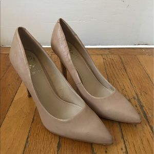 Vince Camuto leather nude pump 8