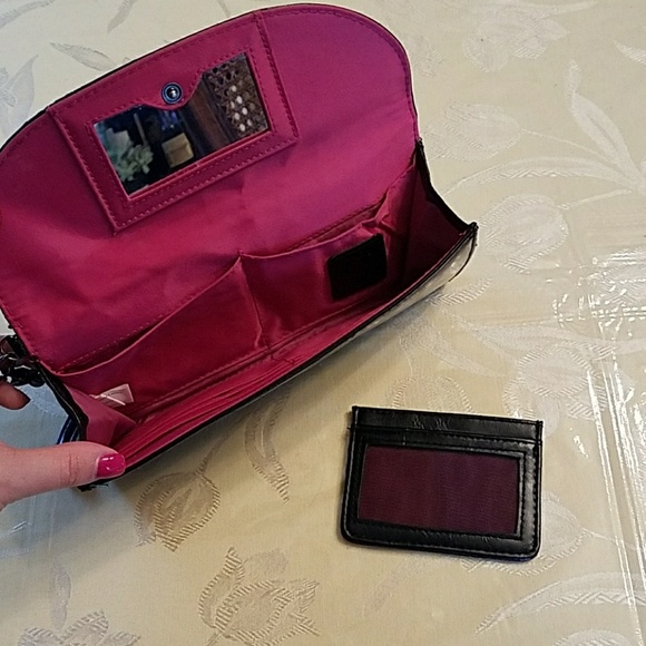 Black wristlet with small black money holder. - Picture 3 of 3