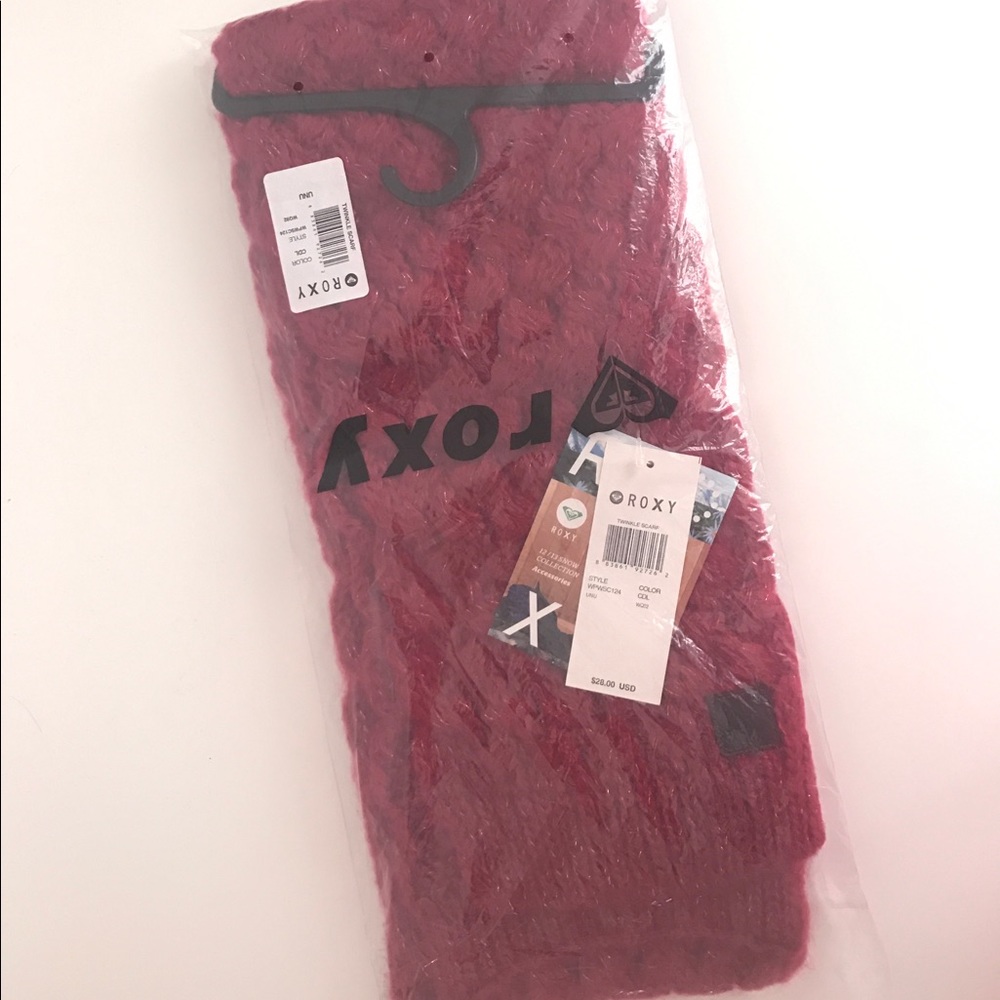 ROXY TWINKLE SCARF