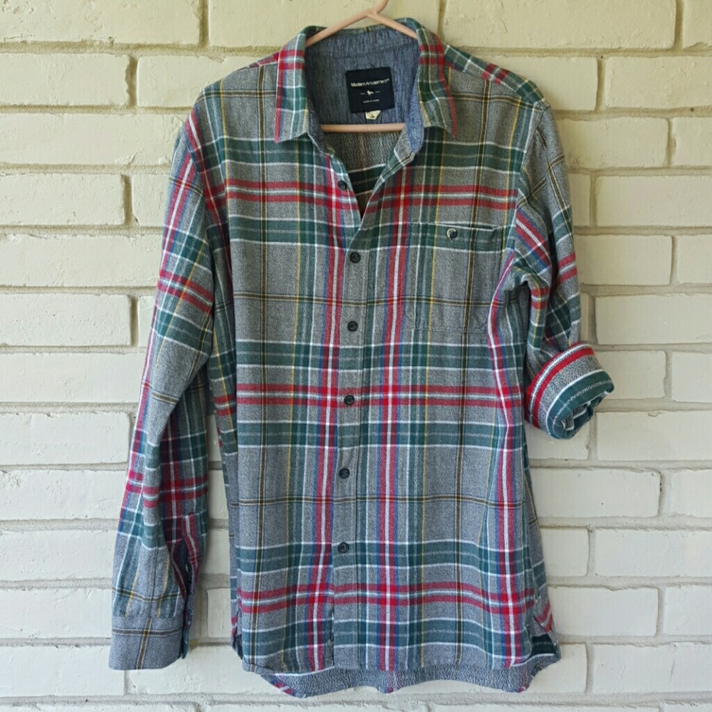 Men's plaid flannel shirt