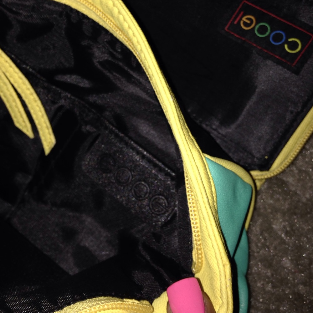 Coogi Set - Picture 2 of 4