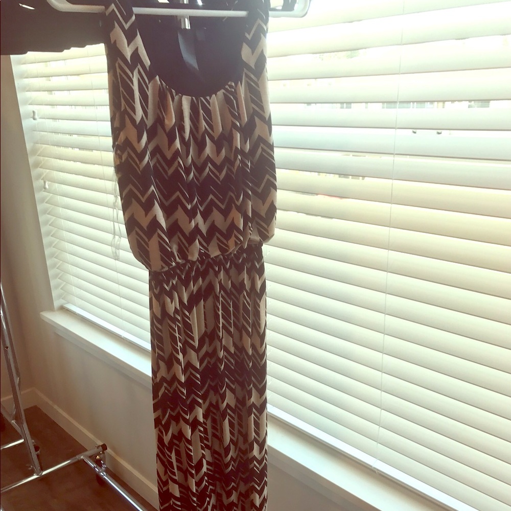 Black/Cream maxi dress