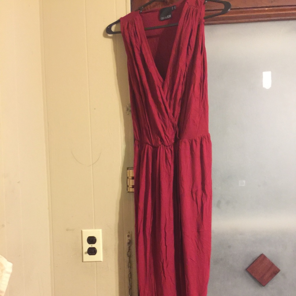 Asos burgundy wrap front maxi dress - Picture 2 of 5