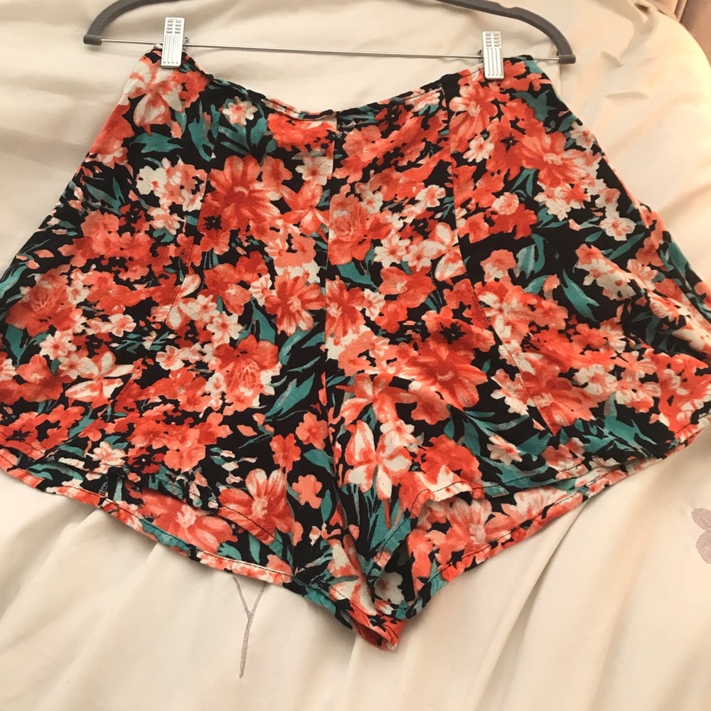 Urban Outfitters Flirty Shorts