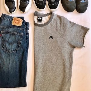 NIKE SB Crew Neck Cutoff  (Size L)